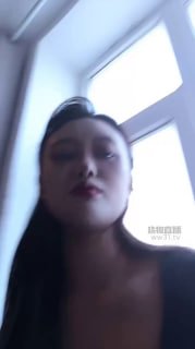 TLWW27396【瑶瑶子】纹身女王玩奴.mp4的封面
