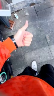 【狗哥M】1293_白袜女神耳光_踩踏【爱喝精酿啤酒】的封面