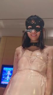 【倪小主】250 保鲜膜捆小三母狗【靴嘉倪】的封面