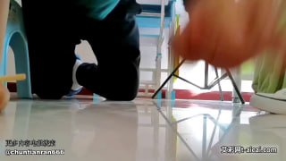 爪子脑袋换着踩的封面