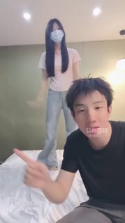TLWW26447【女生脚汗清洁大师】心狠女大硬要直播调【下】的封面