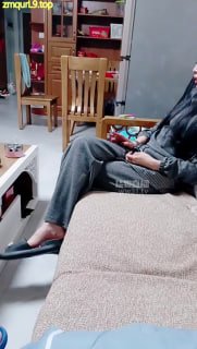 #路西法 夫妻主 绿帽狗奴下跪伺候的封面