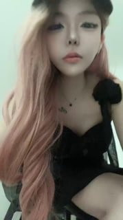 TLWW25193【智恩姐姐】精神小妹臭脚丫品尝的封面