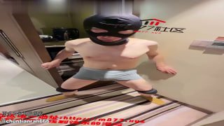 南京妮妮 线下踢爆贱狗蛋蛋15分的封面