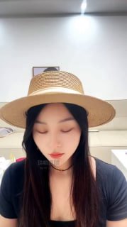 TLWW29314【徐子大大】刑奴重度虐乳-耳光.mp4的封面