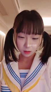 TLWW26521【绯樱猫和白雪兔】白丝脚插嘴-踩踏的封面