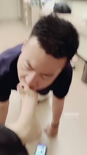 TLWW28196【琪琪情侣主】户外公园处刑.mp4的封面