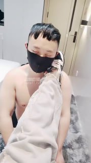 TLWW25015【学生主~甜甜】居家白袜女神玩贱奴的封面
