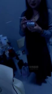 TLWW27929【荷花会所】殿下菲菲调呕吐物圣水大量！_mp4的封面