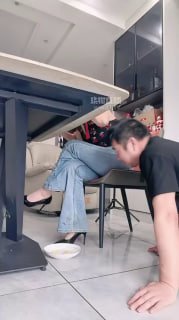 TLWW26661【阿雅S】餐桌下玩傻狗【刑狗M】.mp4的封面