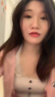 【小麦S】001 艺校女神黑丝高跟辱奶狗 VTL23220的封面