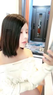 【黛樱S】032 赏赐脚奴舔高跟玉足 VTL41410的封面