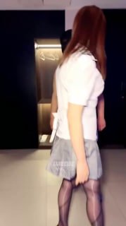 TLWW23956【宁波Sherry】高跟黑丝踩_掐乳_香水控制的封面