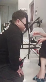 TLWW26005【糖琳S】强迫废物舔玉足的封面