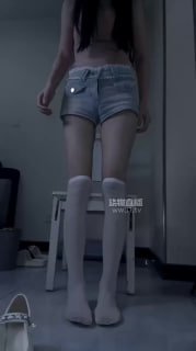 TLWW24697【妍妍sama】第一视角-白丝炸J的封面