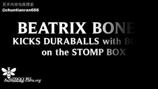 Beatrix Bones Kicks Duraballs With Boots On The Stomp Box的封面