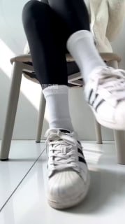 TLWW27292【萧萧大人】第一视角_贝壳头小白鞋辱骂_mp4的封面