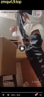 小墨女主长靴踩JJ_踩射的封面
