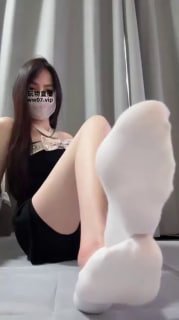 TLWW22513【捷西Jessie】第一视角_爬进来棉袜裸足灯的封面