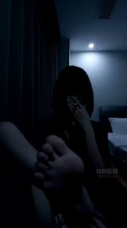 TLWW27964【黑心小魔女】第一视角_当狗的一天怎么过_mp4的封面