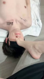 【黛樱S】069_挑战超强脚深喉【下】深喉专场全进最深的深喉的封面