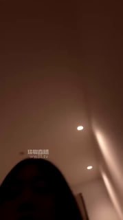 #醒醒的封面