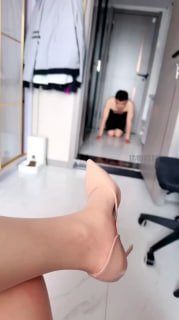 TLWW29458【樱桃S】品尝主人的酸臭肉丝jio.mp4的封面