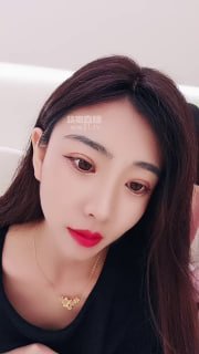 TLWW28429【叮咚S】踩踏-重度鞭打-白袜辱.mp4的封面