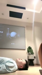 【晨颜S】066_玩轻度贱畜生_肉丝脚+鞋跟深喉吐口水喂食_VTL45918的封面