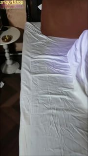 足控COS福利姬_月野兔_丝袜玉足足交_榨精吃鸡_大凤上的封面