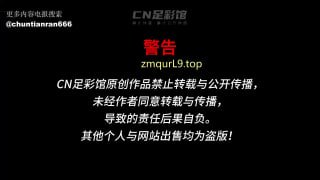 精神小妹 胎拳道女王暴力踢打狗狗17分的封面
