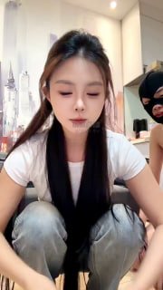 TLWW28775【囡囡S】白袜牛仔裤猛吸.mp4的封面