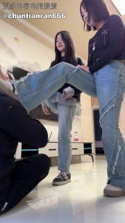 精神小妹 小露  双人 调教狗狗 黄金 圣水 赏赐18分的封面