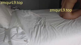 不知名夫妻主_女M亲吻_公狗口舌舔菊舔B_口男主_舔交合处侍奉爱爱的封面