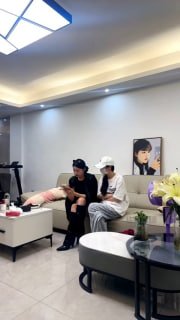 TLWW29312【徐子大大】双女主骑马踢裆_耳光【允儿S】【两部短片】_mp4的封面