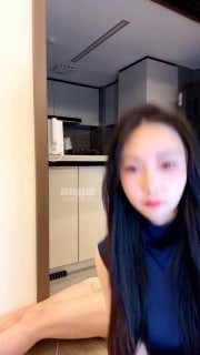 【沐沐S】012_车模S_高跟碾压踩地毯【车厘子】的封面
