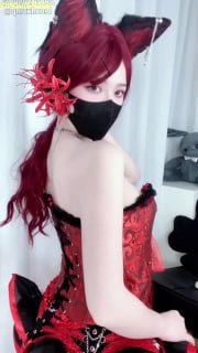 足控COS福利姬_月野兔_丝袜玉足足交_榨精吃鸡_佐仓双叶的封面