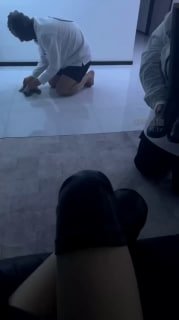 【Sera】133_狗头垫脚石_老奴教学_全体重踩头舔靴_mp4的封面