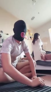 #情侣S的封面